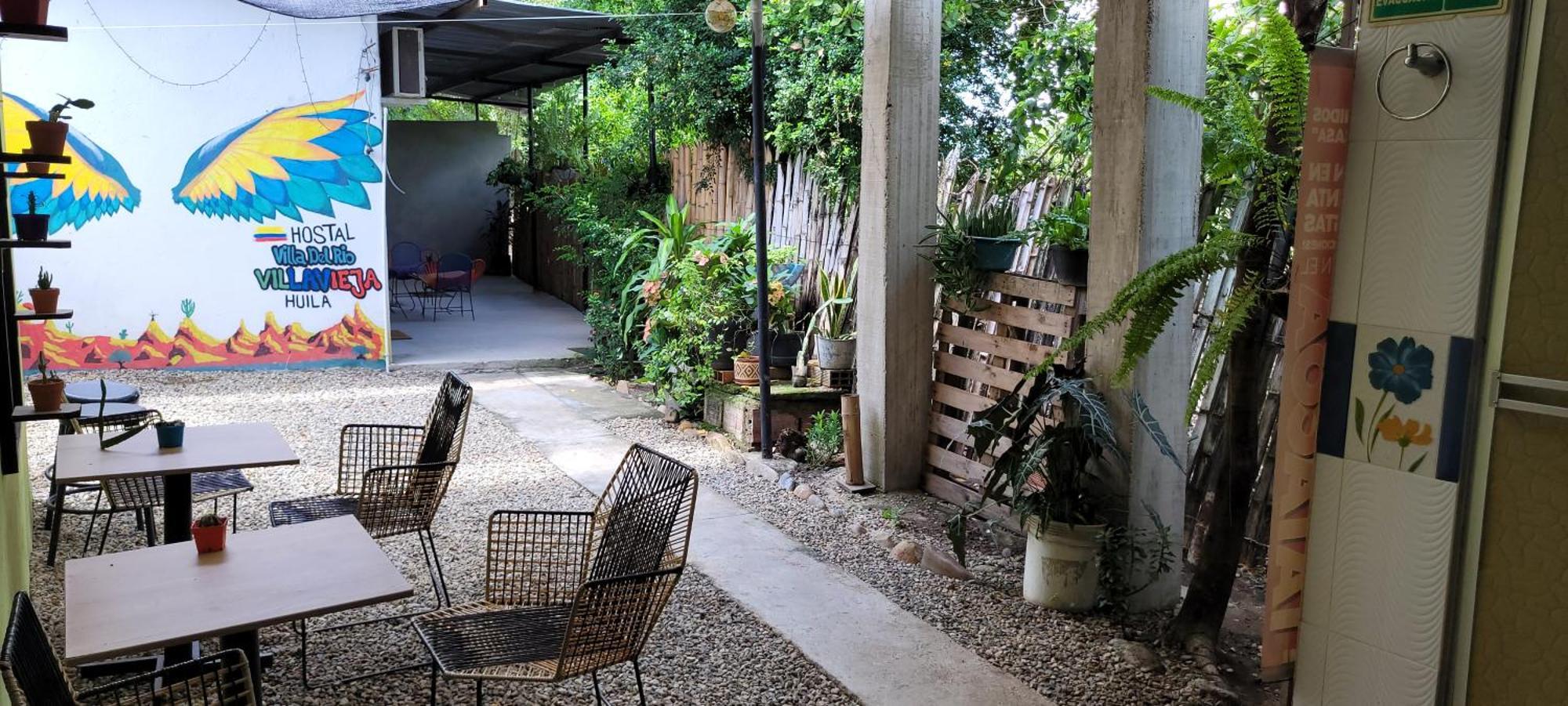 Hostal Villa Del Rio Las Brisas Villavieja Eksteriør billede