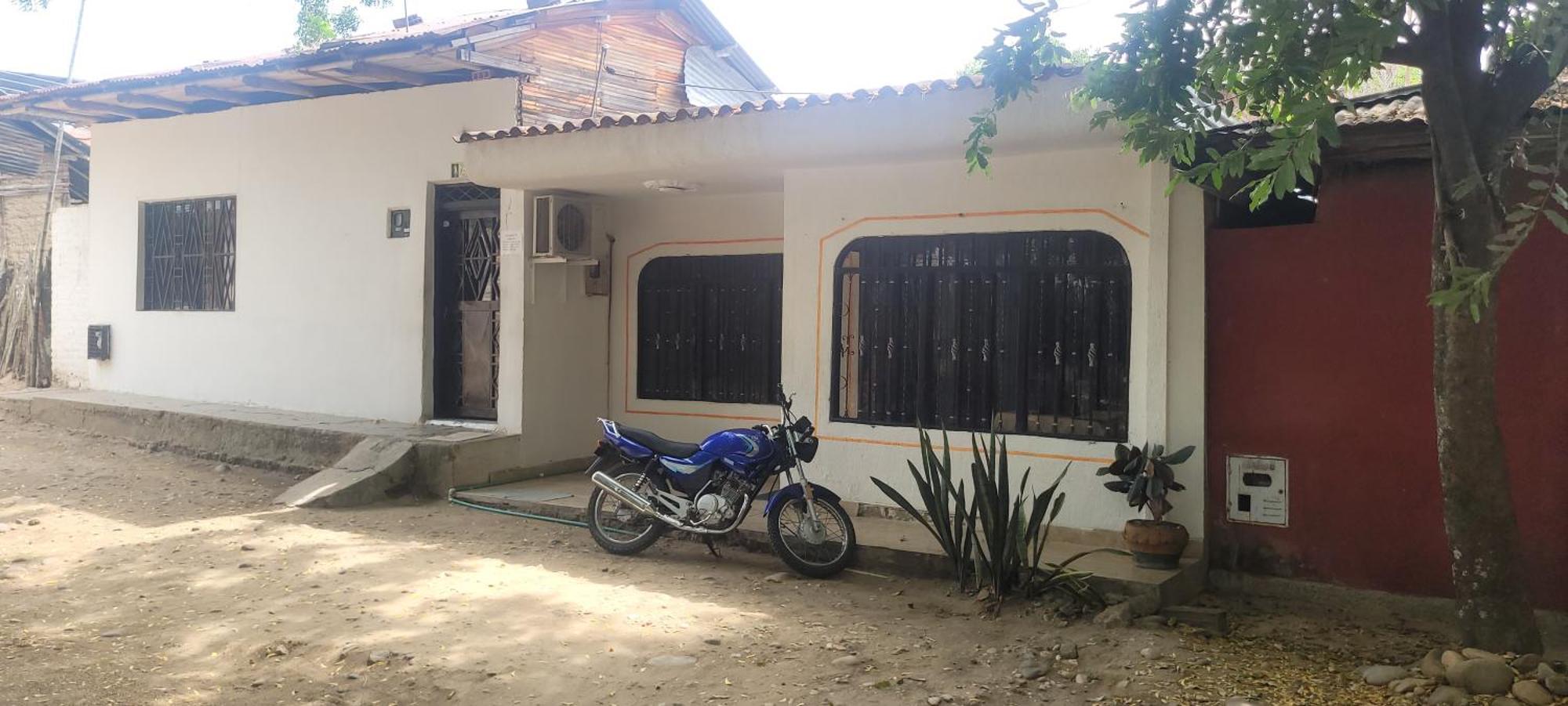Hostal Villa Del Rio Las Brisas Villavieja Eksteriør billede